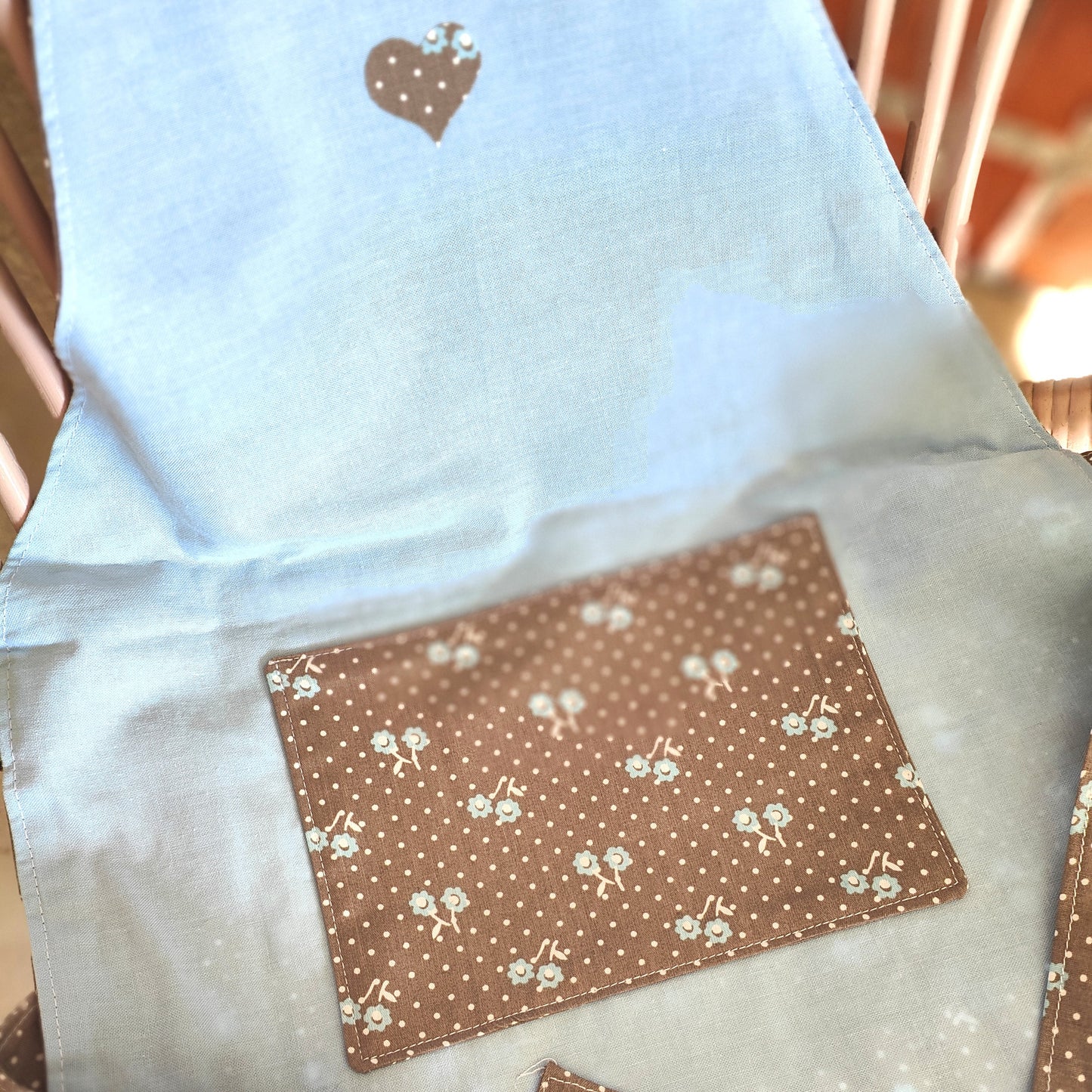 Tablier enfant motif Bulle - Protection créative pour petits chefs