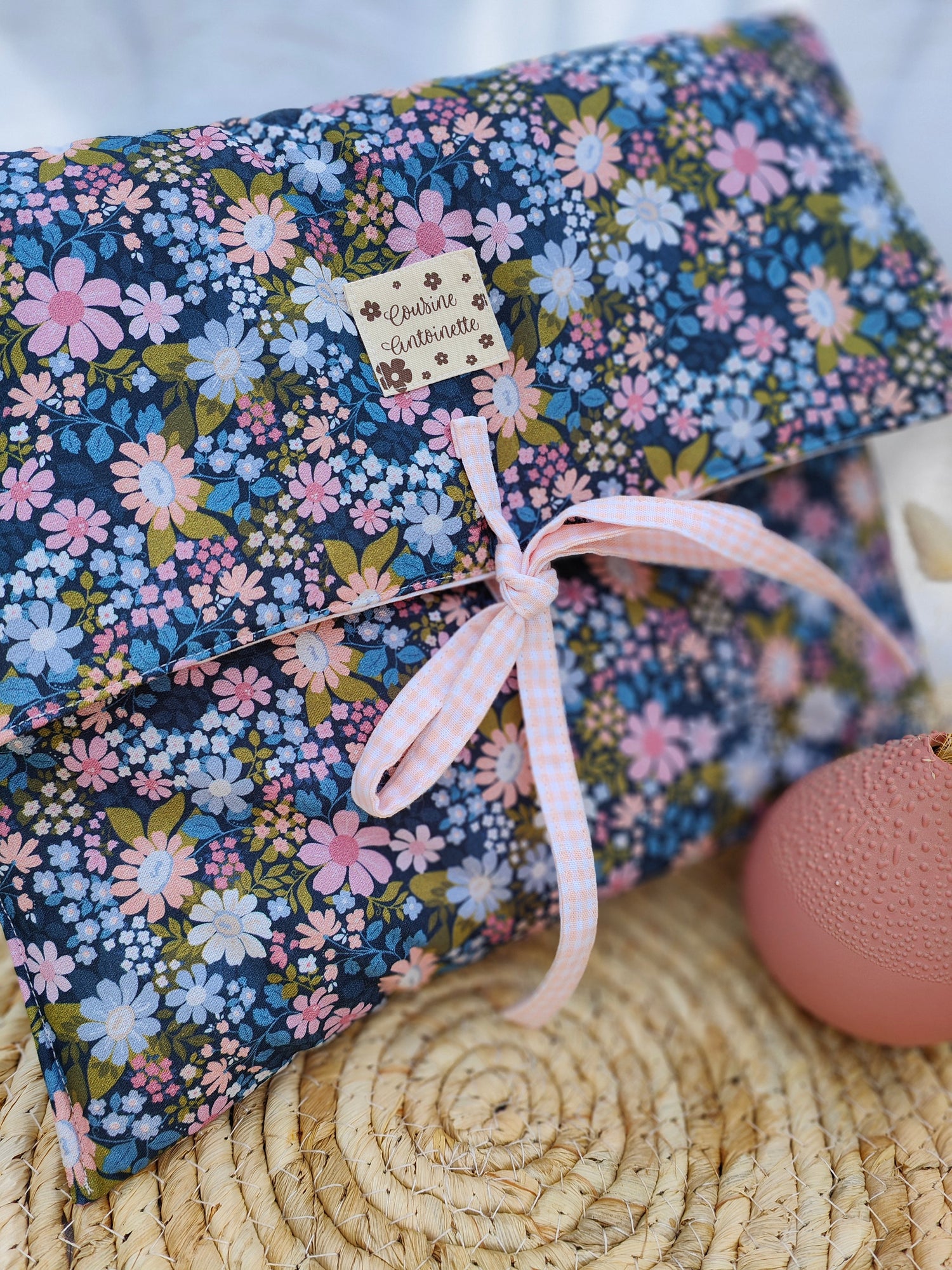 Housse ordinateur tablette matelassée artisanale coton fleuri - Cousine Antoinette