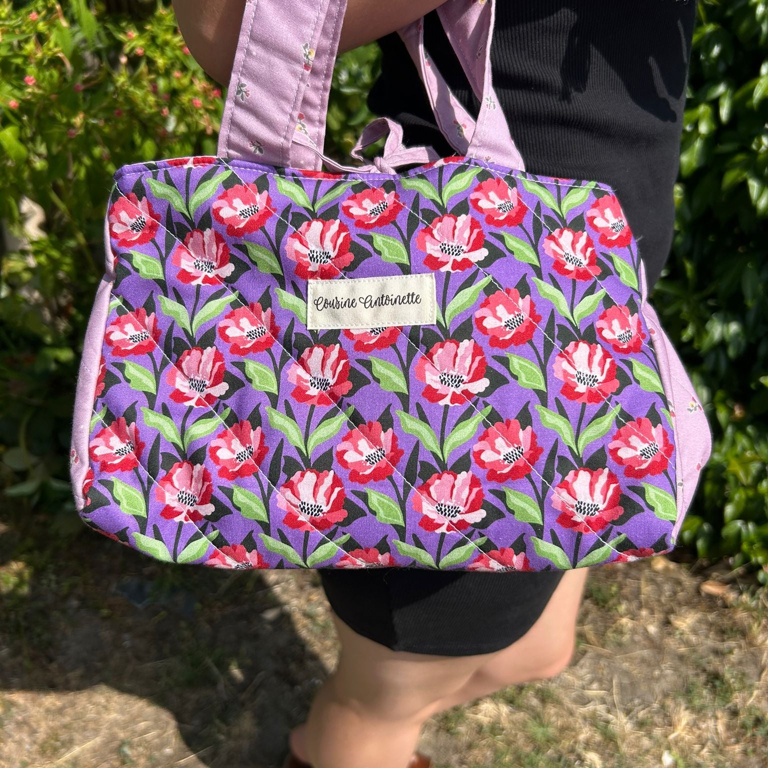 Sac à main artisanal Emilien motif Capucine matelassé, vue de face, confectionné à la main par Cousine Antoinette
