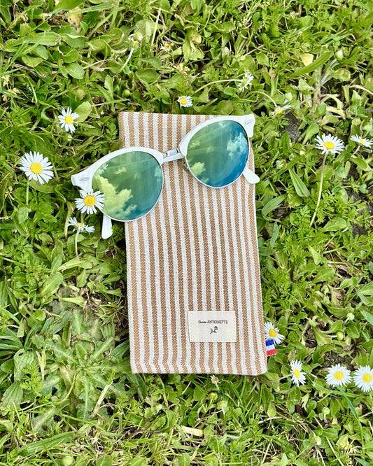 Étui à lunettes Deauville Blush rayé, format 18x10 cm, fait main – Cousine Antoinette
