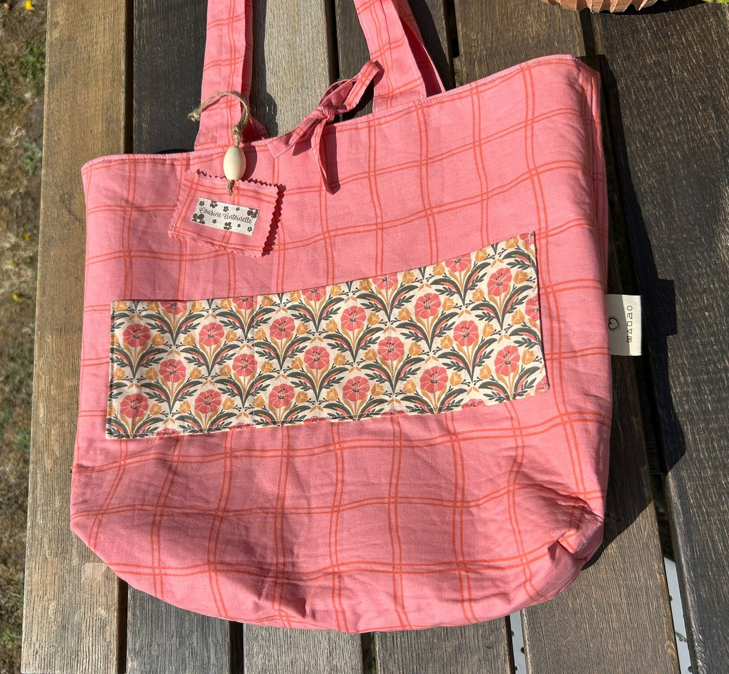 Détail doublure assortie et poche intérieure sac cabas Barnabé Matcha
