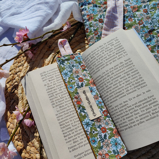 Marque-page Arty artisanal recto-verso motif graphique et vichy rose, 100% coton Oeko-Tex, fait main Angers

