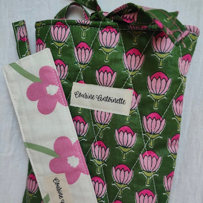 Marque-page Indi artisanal recto-verso motif indien et fleurs, 100% coton Oeko-Tex, fait main Angers, 19x5cm
