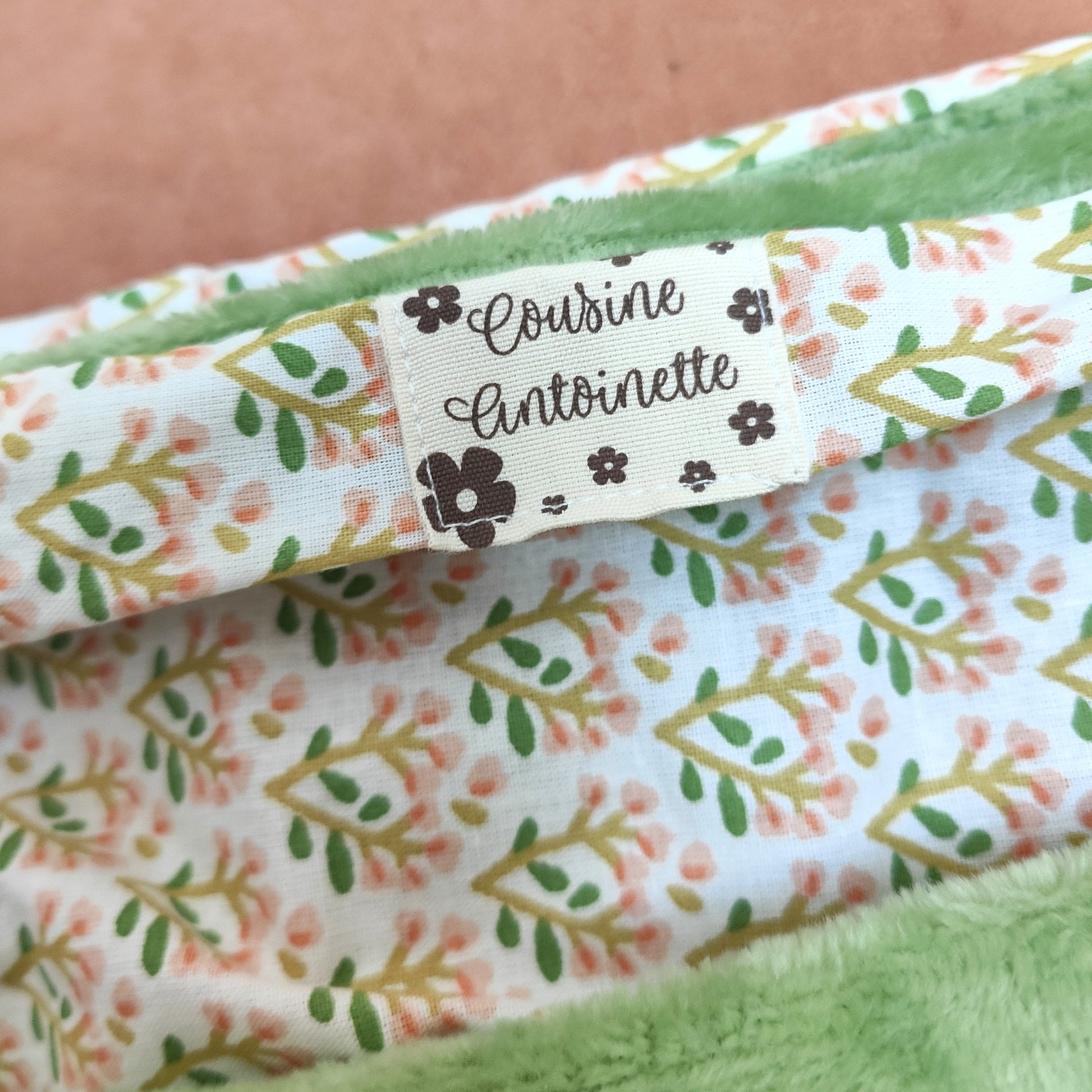 Snood artisanal Clochette fabriqué en Anjou, petite série
