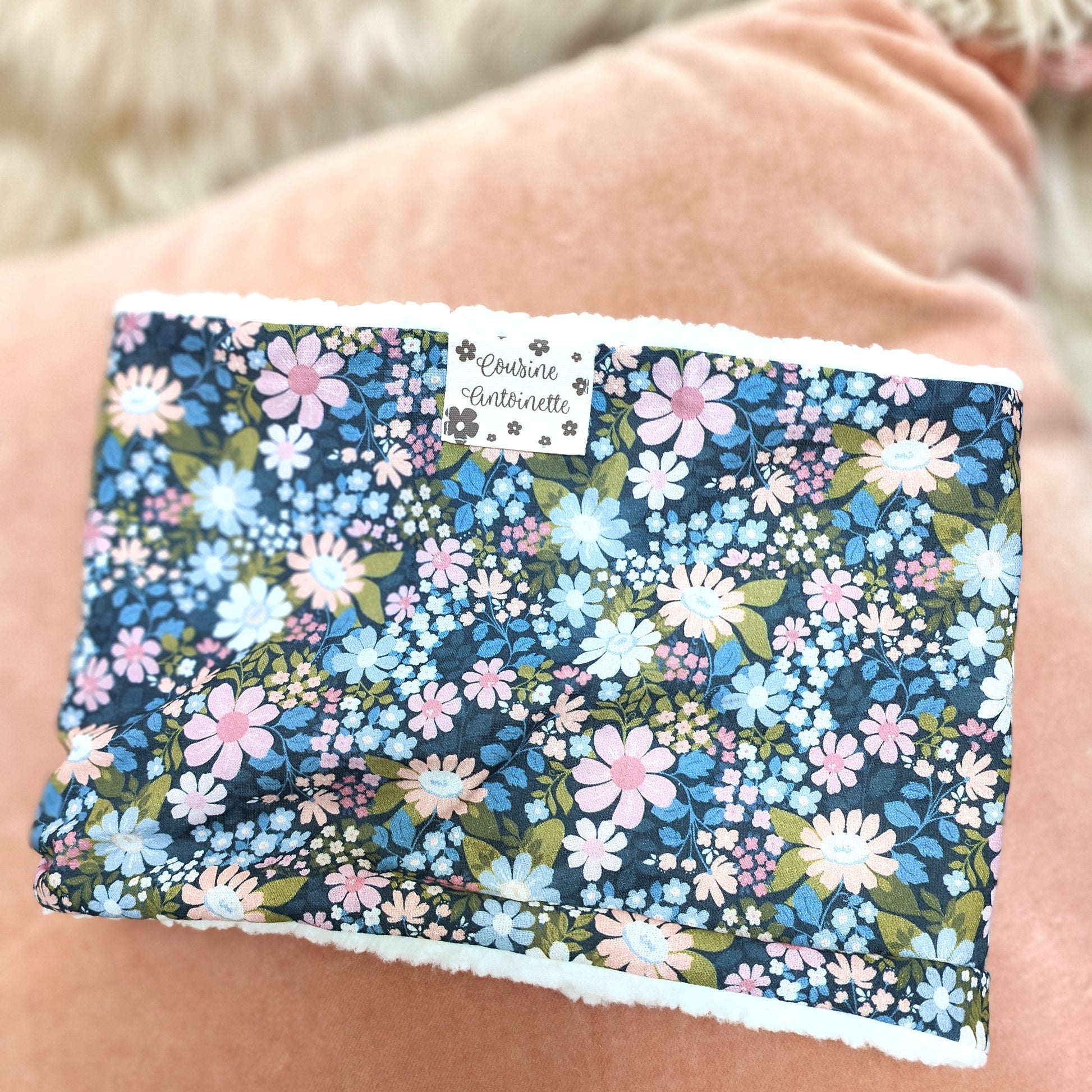 Snood artisanal Lucile fabriqué en Anjou, petite série
