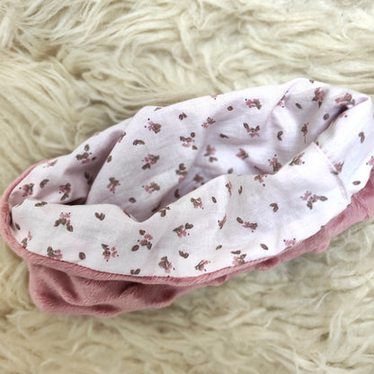 Snood Hanipi porté par un enfant, confort et chaleur pour l'hiver
