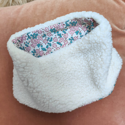 Détail du snood Pervenche pour enfant, doublure coton certifié Oeko-Tex
