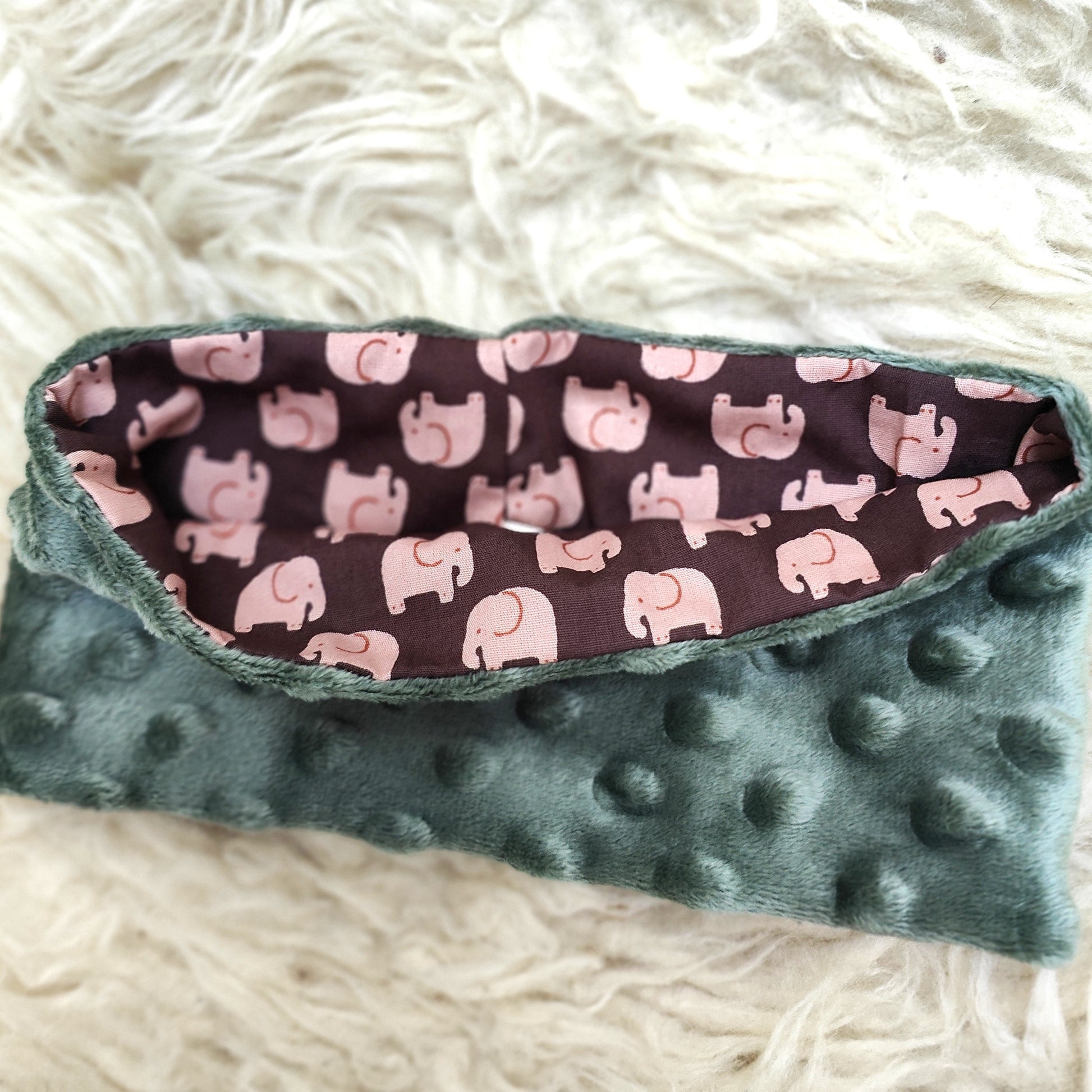 Détail du snood Trompette pour enfant, doublure coton certifié Oeko-Tex
