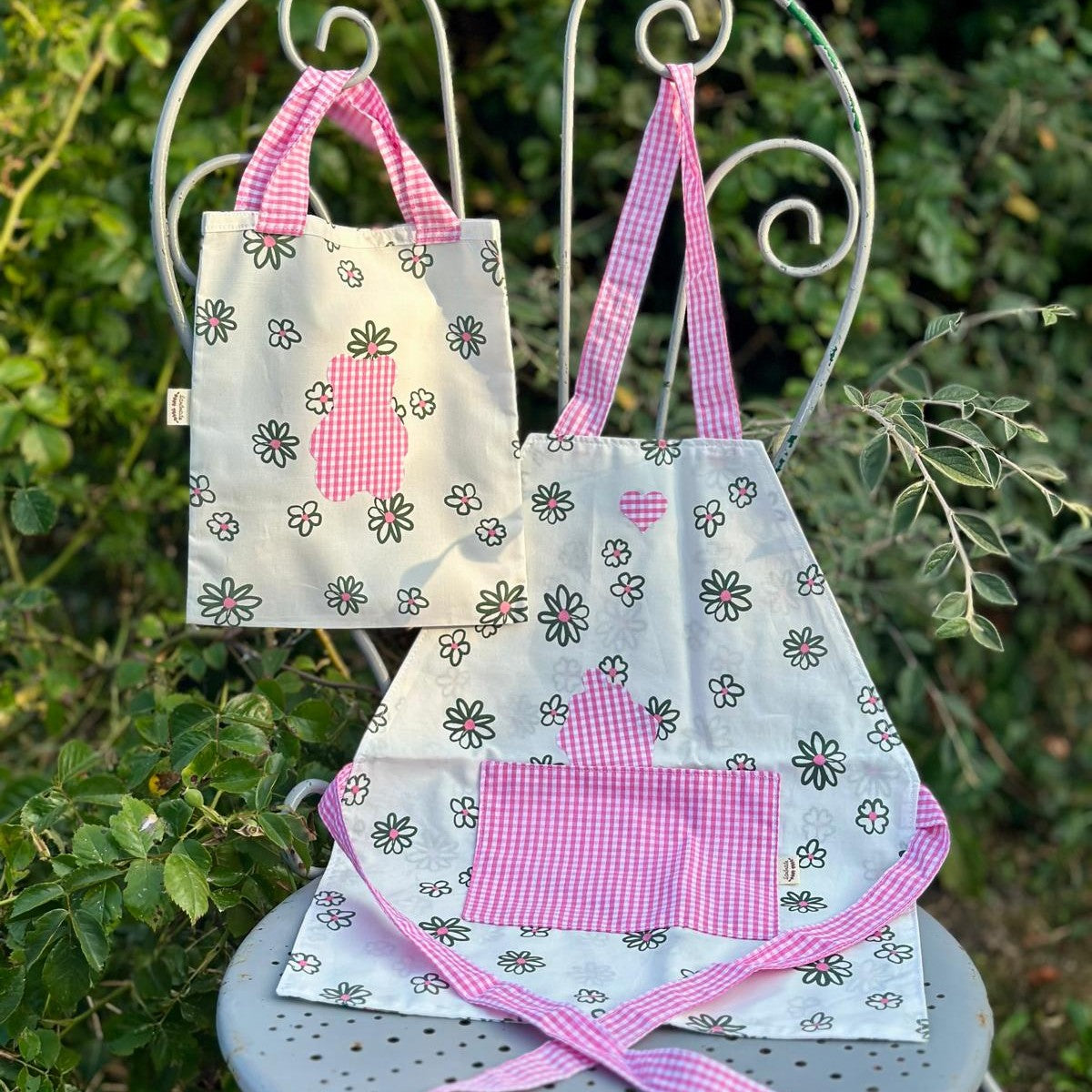 Tablier enfant motif Cake - En coton Oeko-Tex
