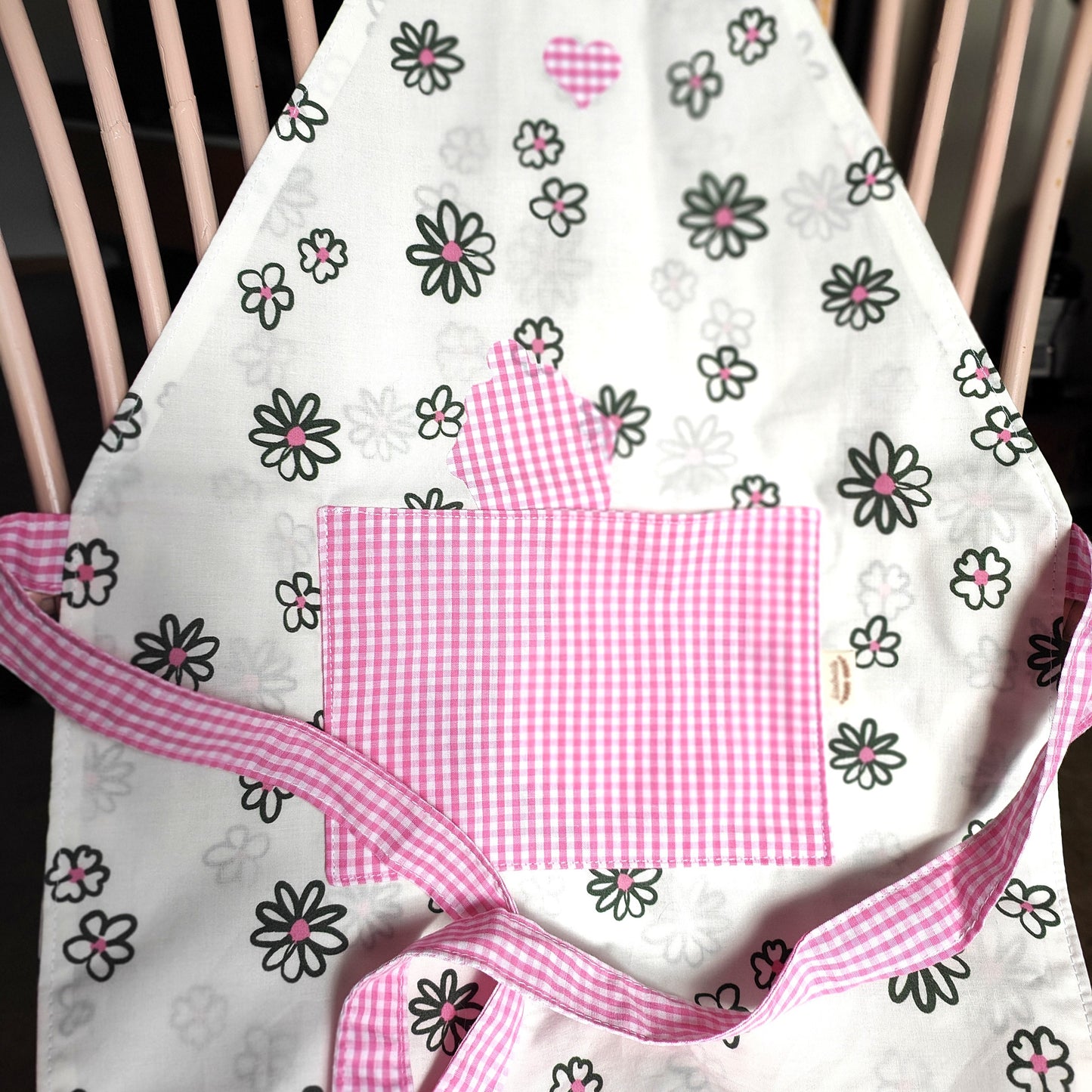 Tablier enfant motif Cake - En coton Oeko-Tex
