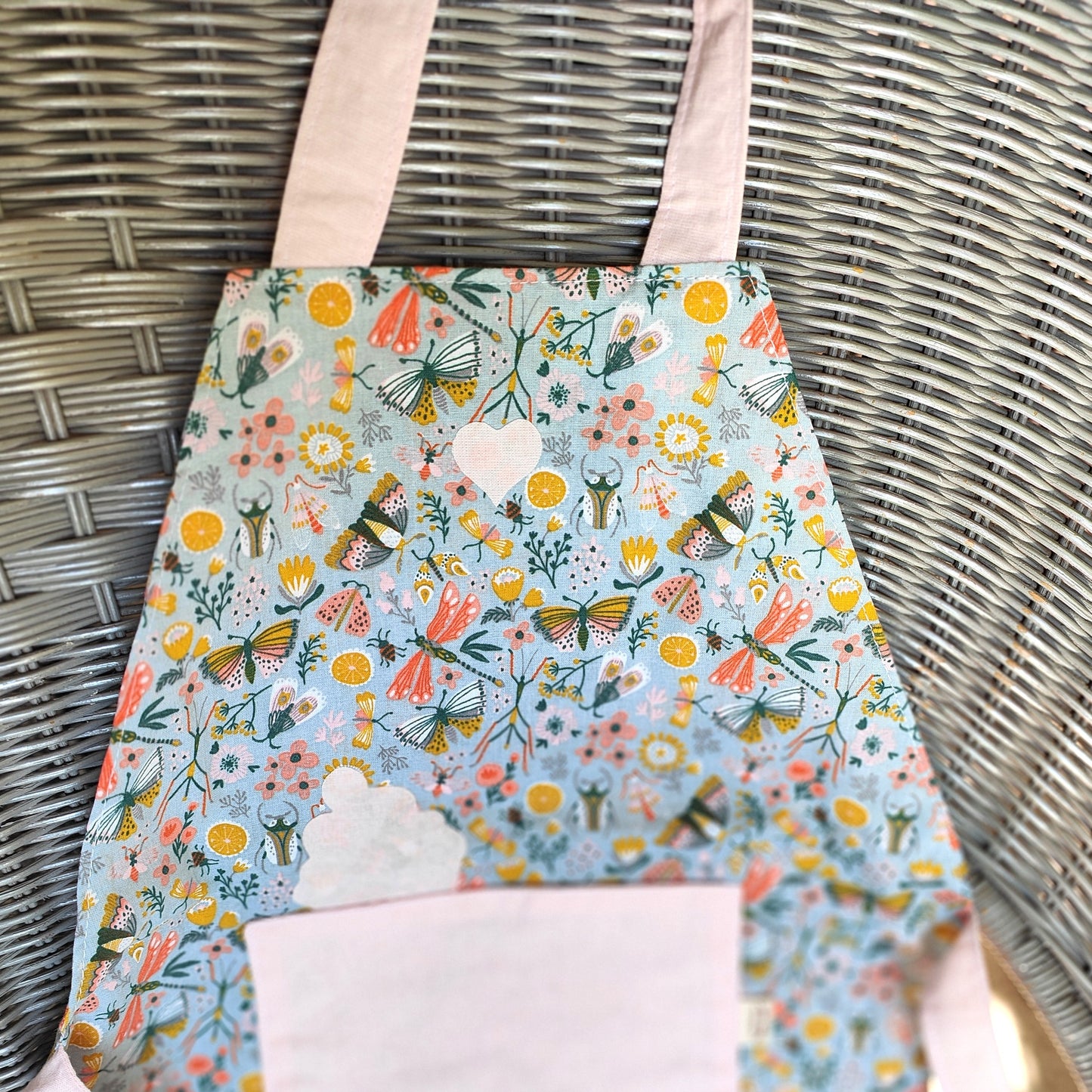 Tablier enfant motif Papillon - En coton Oeko-Tex
