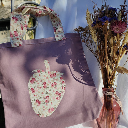 Tote bag enfant motif Fraise 25x26 cm - En coton Oeko-Tex

