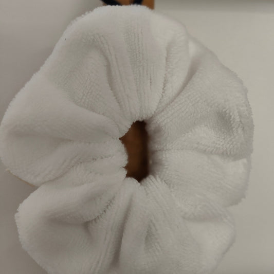 Fleur de douche éponge bambou perle blanche lavable réutilisable fait main France