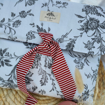 Housse ordinateur portable artisanale en coton - Vue de face - Cousine Antoinette
