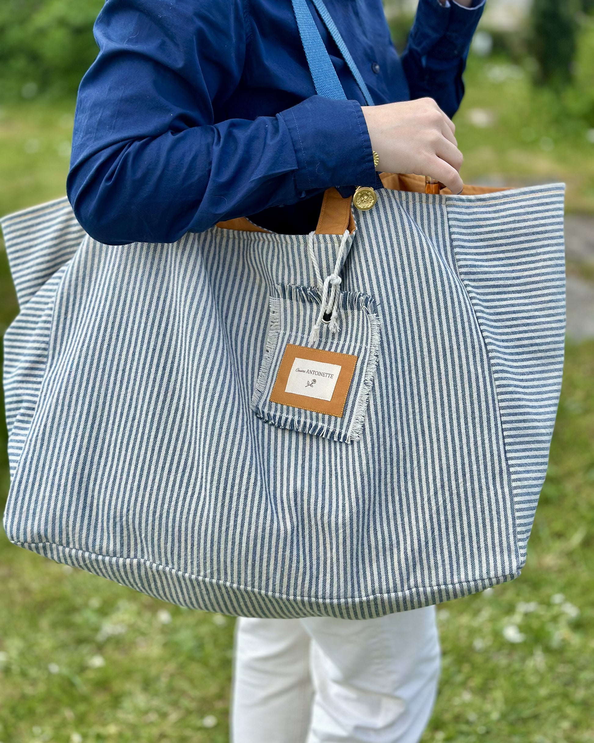 Sac week-end Deauville Curry porté épaule, coton Oeko-Tex® — Cousine Antoinette
