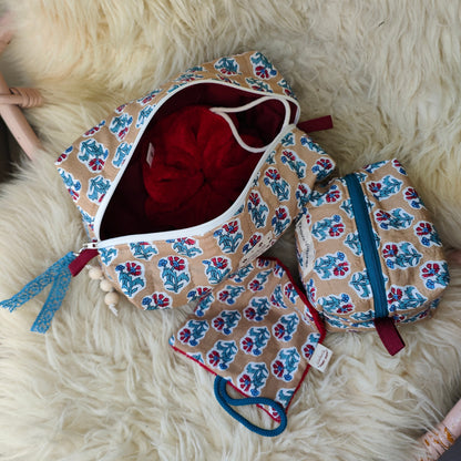 Trousse de toilette grande Bouquet Rouge artisanale française motif floral fait main